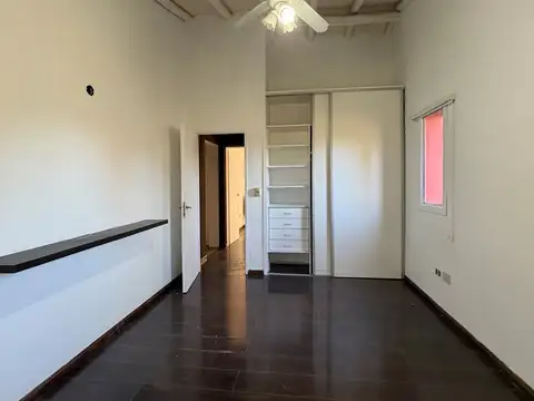 Casa  en Venta en Guido, Pilar, G.B.A. Zona Norte