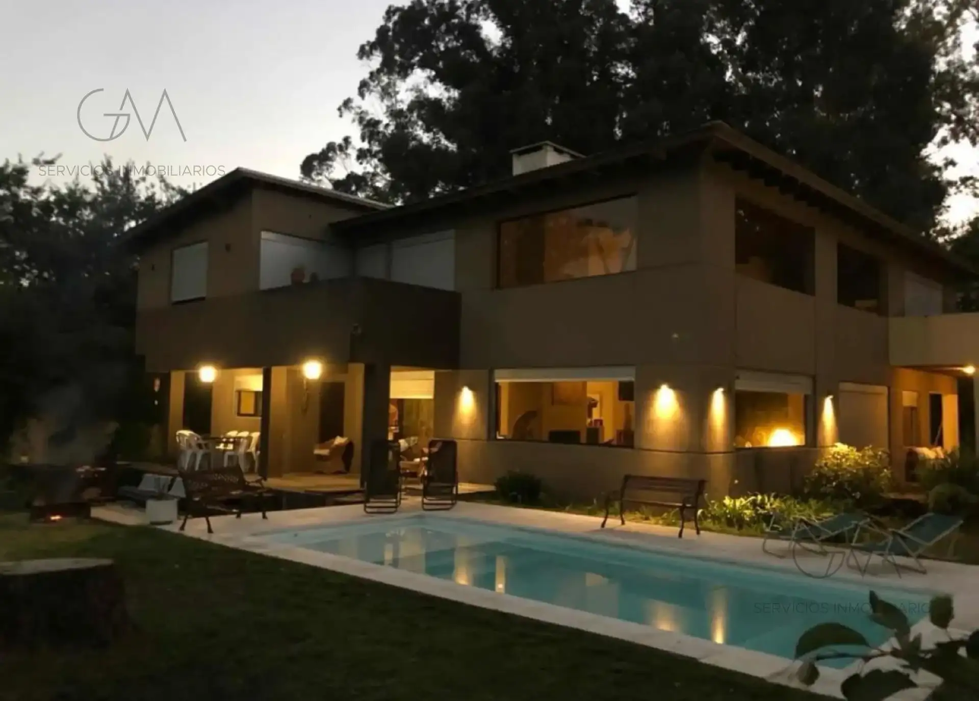 Casa de 6 ambientes en Bosque Peralta Ramos