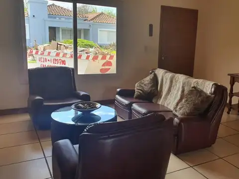 Casa En La Cuesta M001v