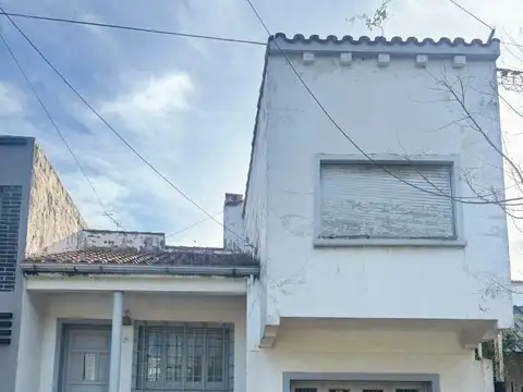 Casa en Zona Parque Berduc a metros de la Costanera 