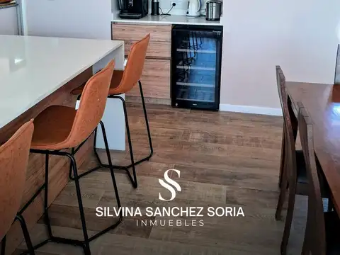Casa 5 ambientes con 2 baños