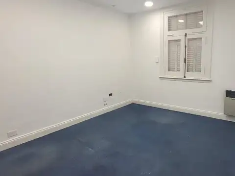 Oficina en Alquiler al Norte