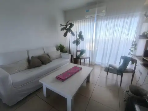 Departamento en Alquiler con 1 cocheras