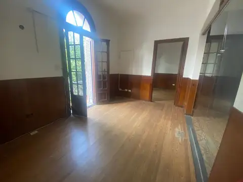 Venta Oficina Comercial Villa del Parque