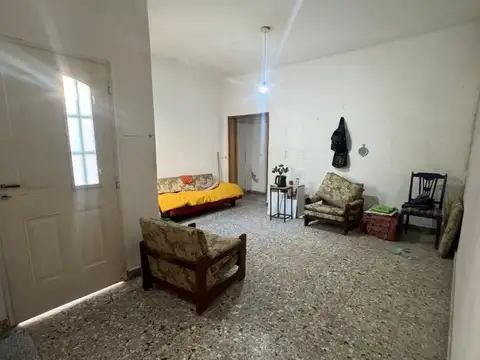 Depto Tipo Casa en Venta en Haedo, USD 48.000