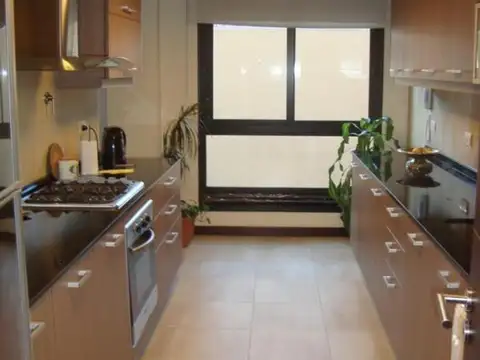 Departamento en Venta de 4 dormitorios