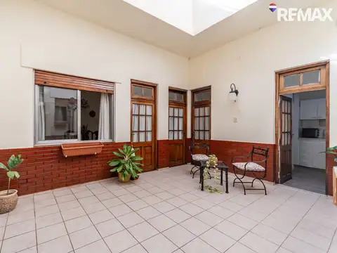 VENTA PH 4 AMBIENTES C/TERRAZA Y PATIO PIÑEYRO