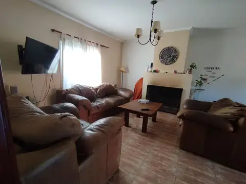 Casa en Venta en Montecarlo, USD 190.000