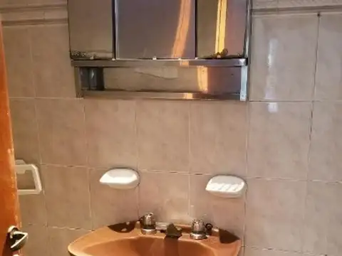 Depto Tipo Casa en Alquiler en Villa Dominico, $ 520.000