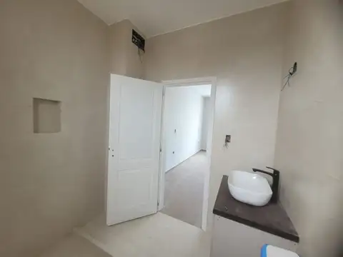 Venta casa Rincones de Manantiales, con seguridad