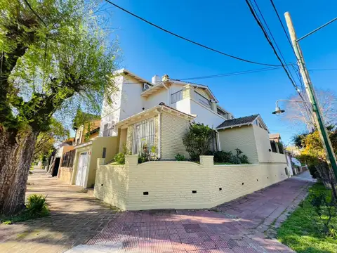 Casa 6 ambientes en venta, en San Isidro