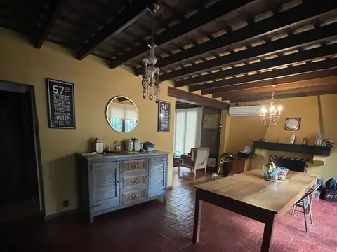 Casa en Venta en Moreno, USD 183.000