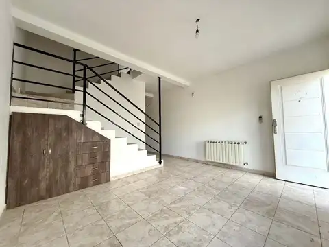 Casa en Venta en Neuquen, USD 170.000