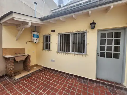 DEPARTAMENTO 2 AMBIENTES CON PATIO