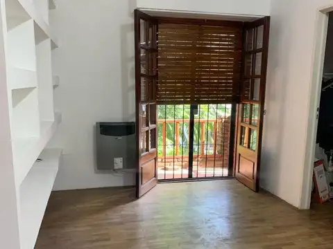 Depto Tipo Casa en Venta en Ramos Mejia, USD 115.000