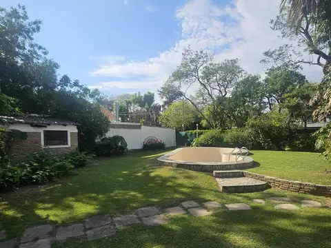 Casa J.M. Estrada  al 400, Grad. Baigorria, metros rio y reserva natural  