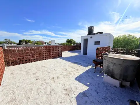 Depto Tipo Casa en Venta de 3 dormitorios