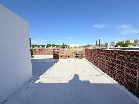 Depto Tipo Casa en Venta en Parque Casado, USD 46.000