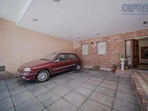 Casa en Venta en Villa Pueyrredon, USD 414.000