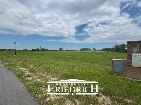 Terreno en Venta en Prados del Oeste, USD 50.000