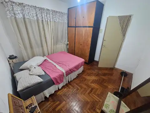 Depto Tipo Casa en Venta 40 años