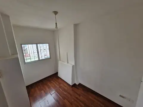 3 ambientes c/ balcon y baulera