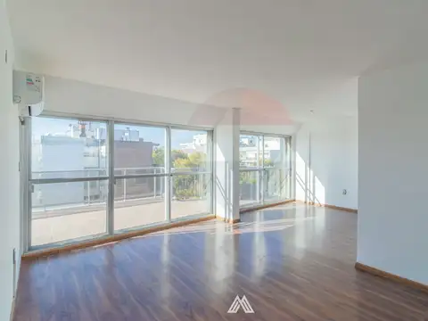Venta  Penthouse 3 dormitorios pocitos garaje