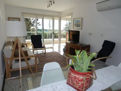 Departamento - ALQUILER_TEMPORAL - Uruguay, PLAYA MANSA PUNTA DEL ESTE - AVDA. DEL CABILDO 203