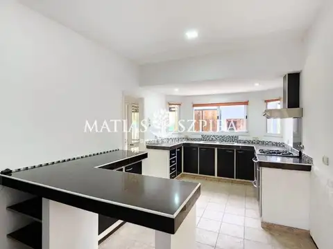 Casa en Venta Barrio Privado La Cesarina