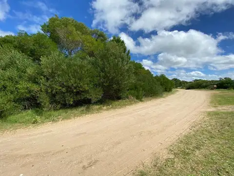 LOTE VENTA EN COSTA ESMERALDA SENDEROS III 400