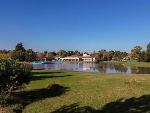 Terreno en Venta de 1400,0 m2
