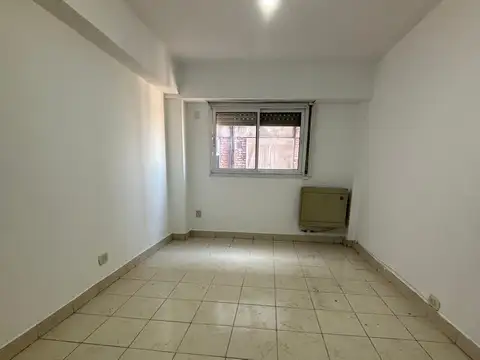 La Rioja 100, Piso 16