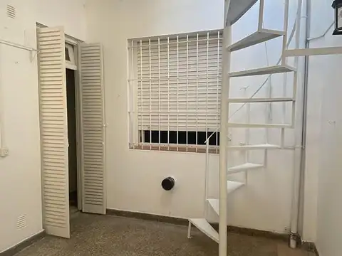 Depto Tipo Casa en Venta en Villa Devoto, USD 110.000