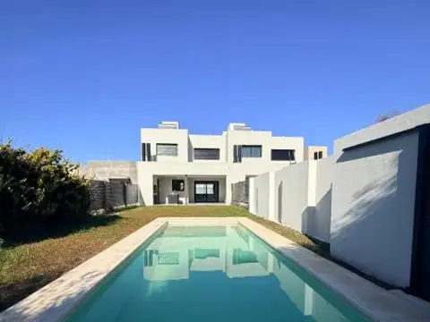 Duplex en venta Cantegril Funes
