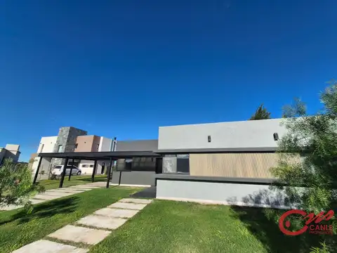 Casa en venta en San Sebastián