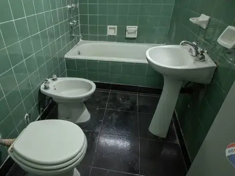 VENTA DEPTO 2 AMB A REFACCIONAR EN VILLA CRESPO