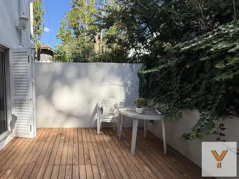 Depto Tipo Casa 4 ambientes con 2 baños