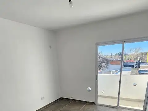 Departamento en Venta en Castelar Norte, USD 49.000