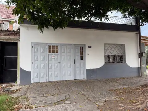 Depto Tipo Casa en Venta de 4 dormitorios