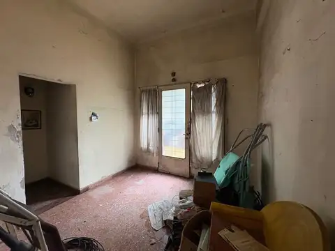 Depto Tipo Casa en Venta en Villa Adelina, USD 130.000