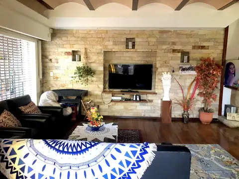 Casa Chalet  en Venta en Malaver, Villa Ballester, San Martin