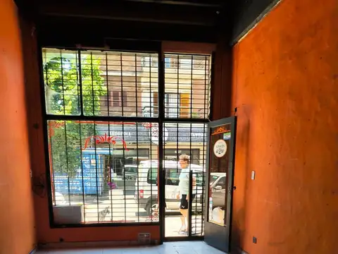 Local en Alquiler en Villa Bosch, $ 690.000