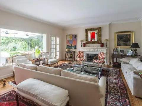 Av. del Libertador  al 16500