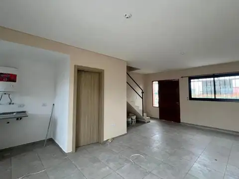 DÚPLEX 2 DORM 2 BAÑOS EN VALLE CERCANO - B° CON SEGURIDAD