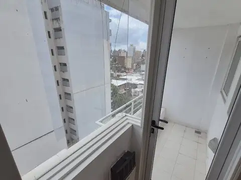 Muy buen Monoambiente, luminoso