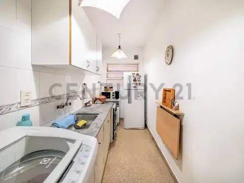 5 e/ 43 y 44 , Piso 0