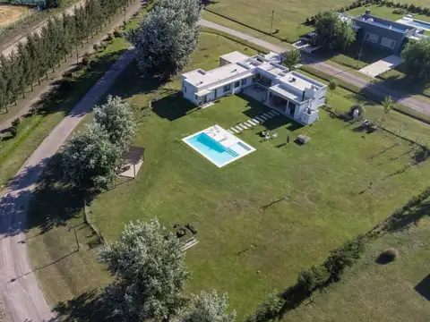 Casa en Venta en Fincas de San Vicente, USD 390.000