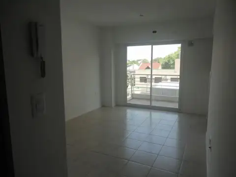 Departamento - Alquiler - Argentina, Caseros - Constitucion 2600