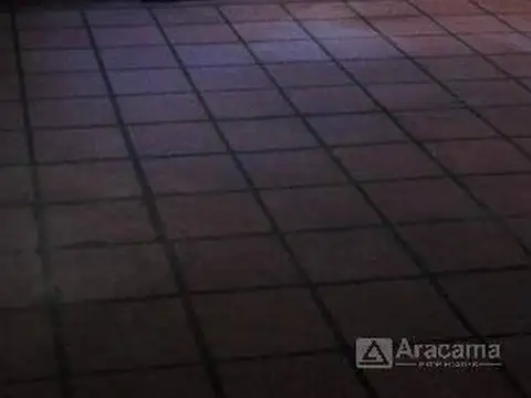 Depto Tipo Casa en Venta en Monte Grande, USD 75.000