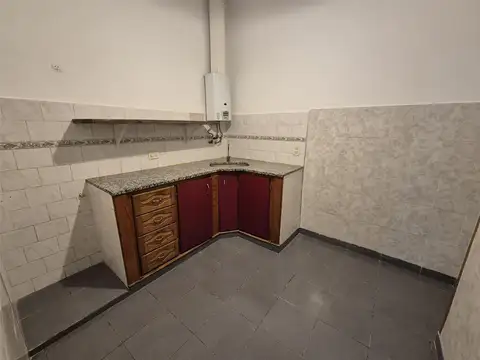 Departamento 3 ambientes con 1 baño